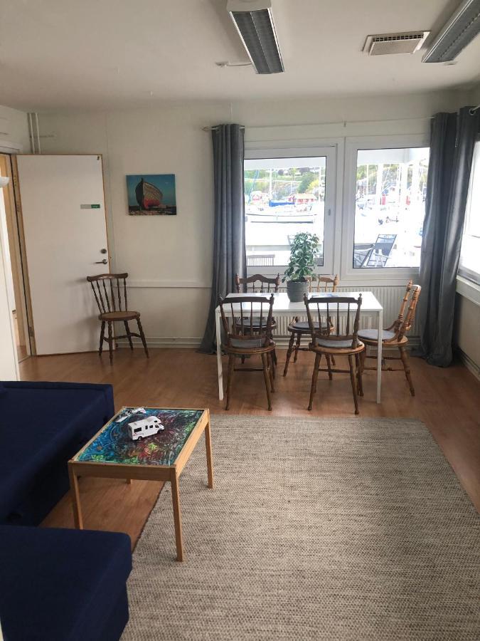 Apartments In Henån Екстериор снимка
